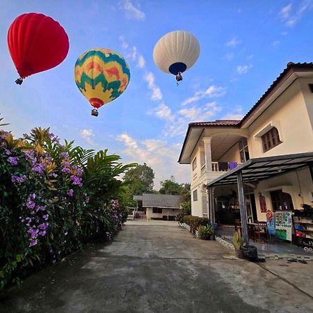 Saphaothong Guesthouse Vang Vieng Ngoại thất bức ảnh