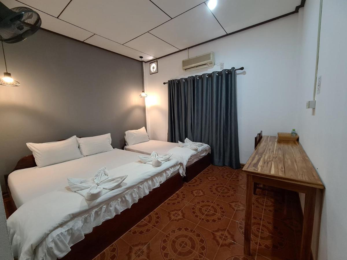 Saphaothong Guesthouse Vang Vieng Ngoại thất bức ảnh