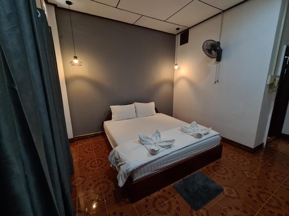 Saphaothong Guesthouse Vang Vieng Ngoại thất bức ảnh