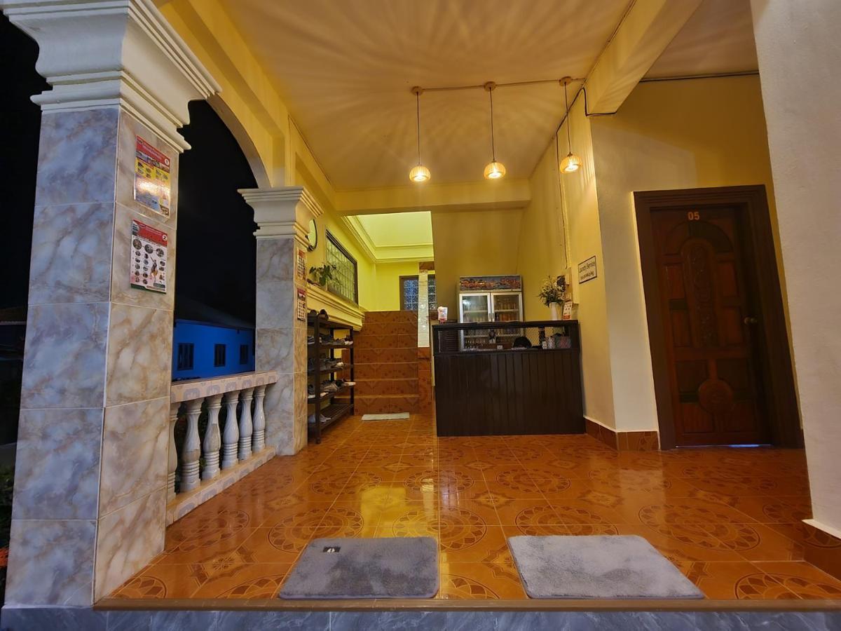 Saphaothong Guesthouse Vang Vieng Ngoại thất bức ảnh